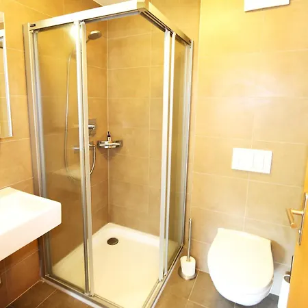 Hollywood * Зас-Фе